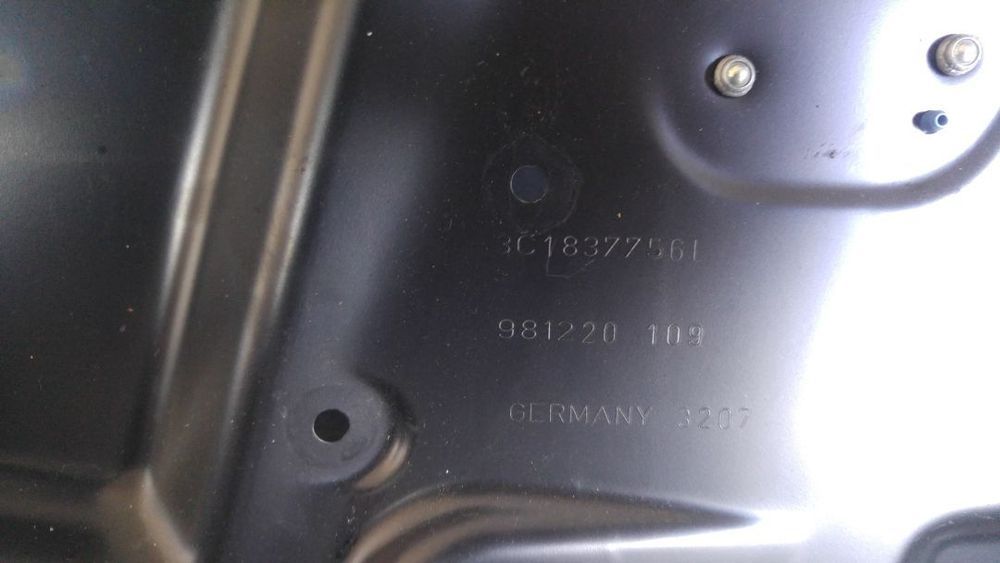 macara usa dreapta fata vw passat b6 3c1837756l