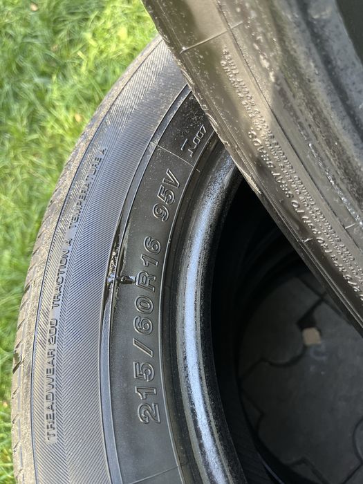 Продам летние шины 215/60/16