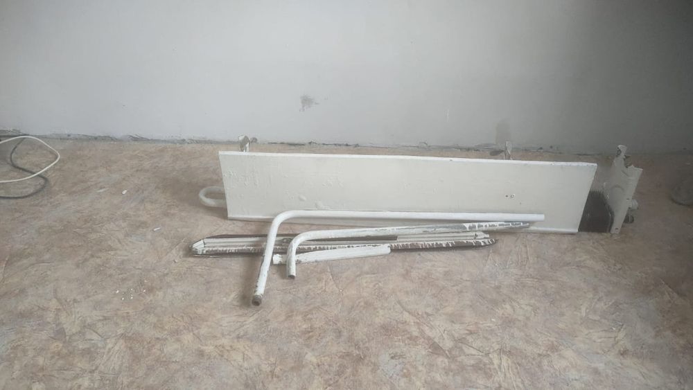 Продается чугунная и биметал батарея