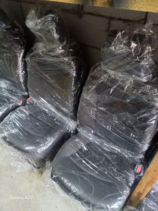 Спарк.  Сидения.