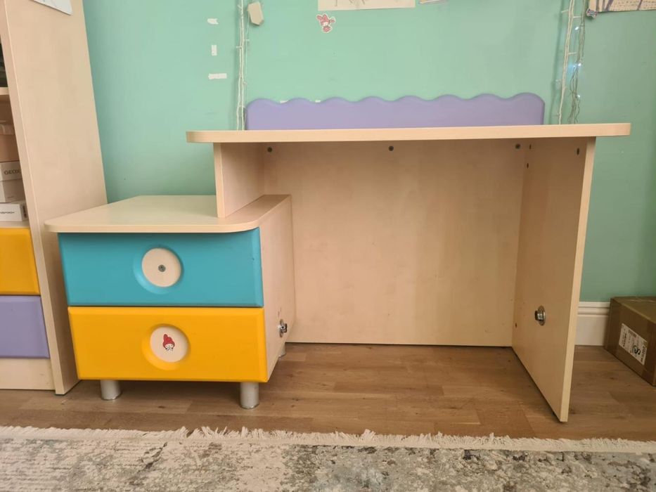 СРОЧНО! Продаю Детский гарнитур!