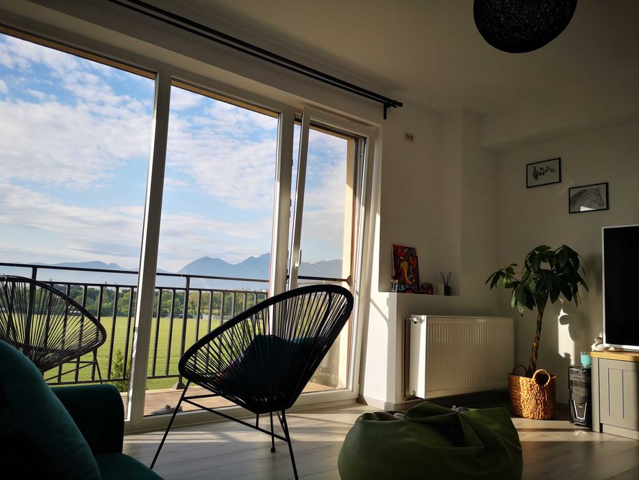 Apartament 2 camere - Panorama deosebita asupra muntilor