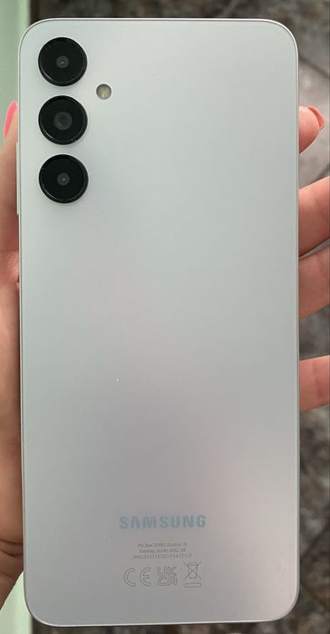 Самсунг        А05s