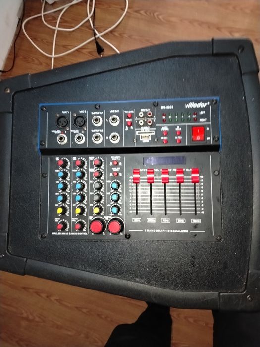 Boxa Viliodor profesionala activa