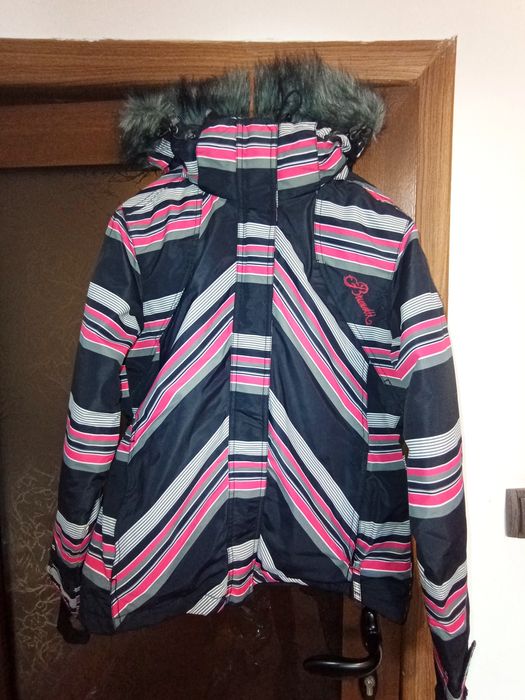 Нови и употребявани дамски/юношески ски якета - 30 евро за брой