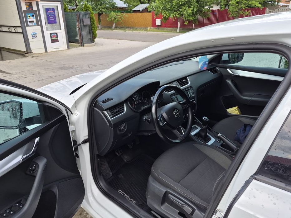 Skoda octavia !!