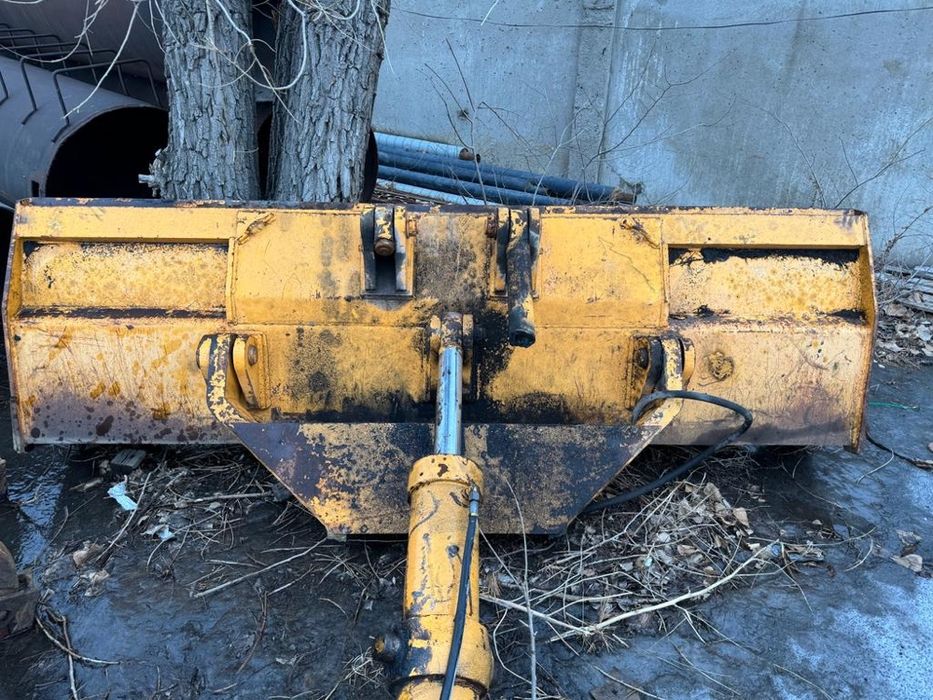 Продам лопату с цилиндрам