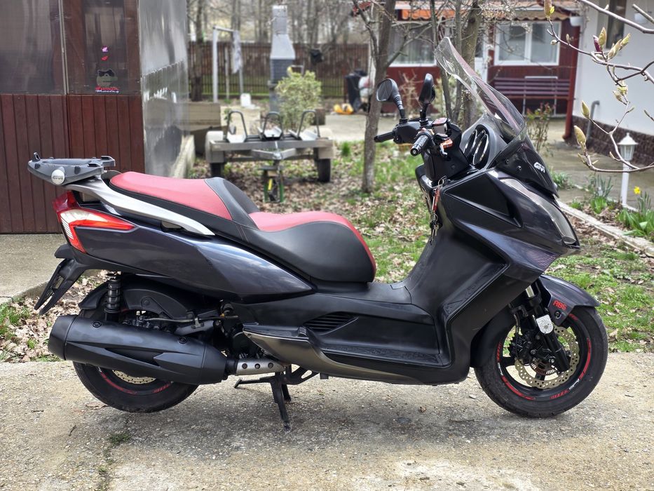 MAXI SCUTER KYMCO 2013 DOWNTOWN ABS  scuter 300 stare perfecta yamaha honda kymco suzuki kawasaki