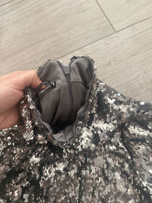 Bluza Bershka cu paiete argintii de ocazie