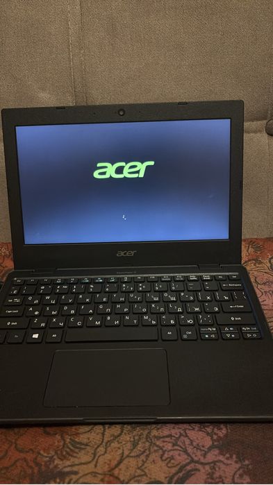 Продается нетбуг ACER