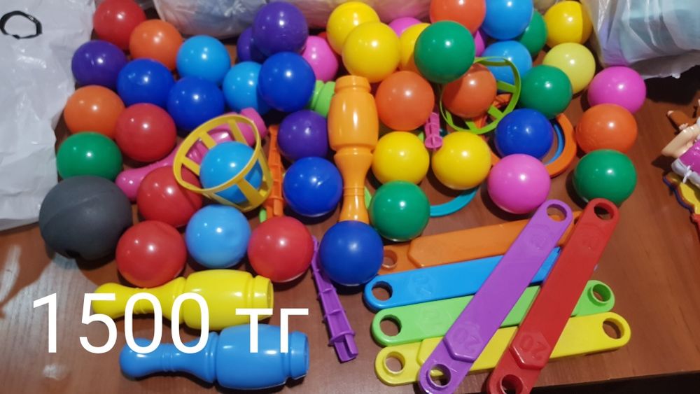 Продам детские игрушки