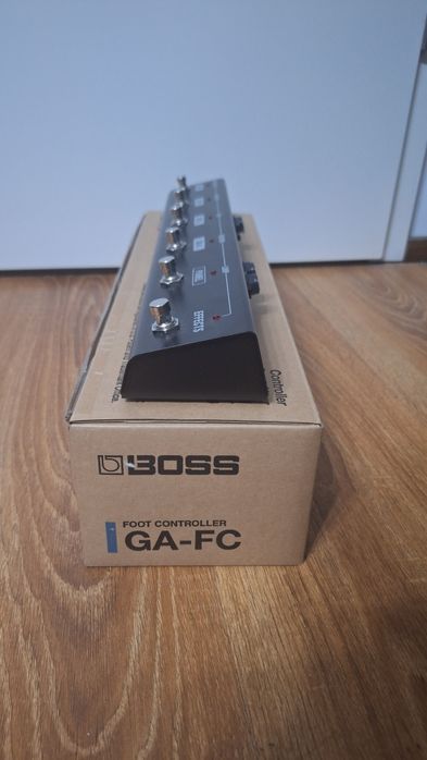Pedala BOSS GA-FC pentru amplificatoarele boss katana