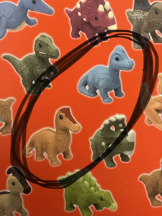 Игрушка Киндер Динозавр