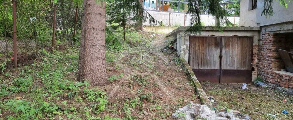 Продава се Къща в София, Бояна - 200 кв.м за 5000 €/кв.м - Снимка #3