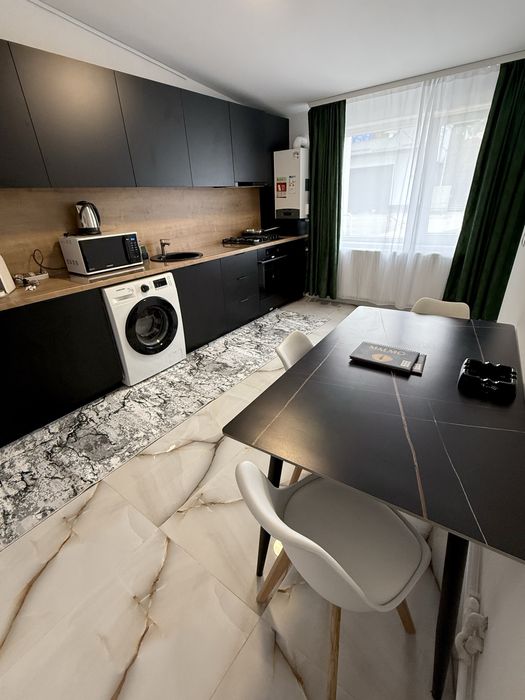 Apartament Regim Hotelier  Curte+Parcare Privata