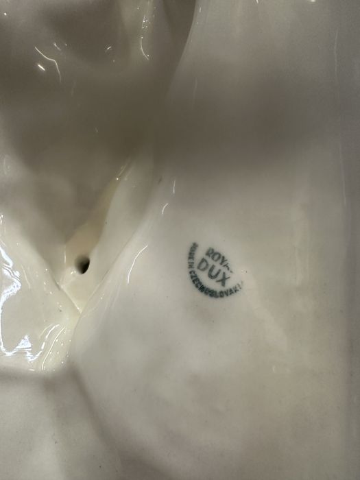 красива голяма порцеланова фигура ловни кучета Royal Dux