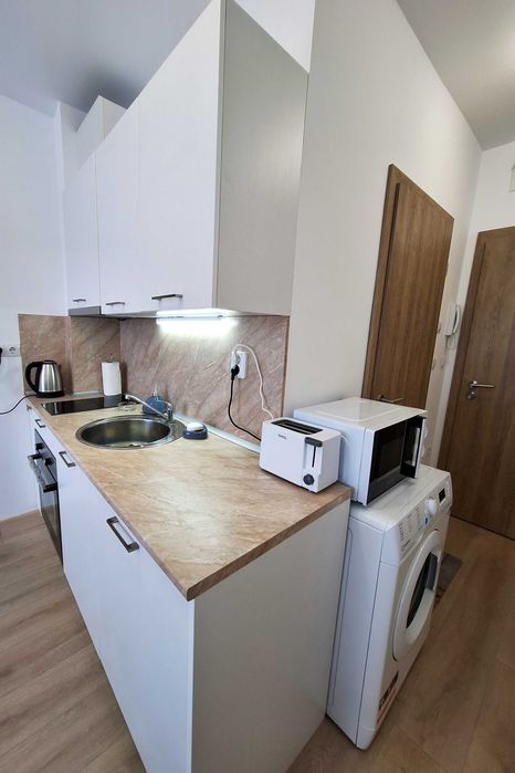 Дава се под наем Двустаен апартамент в Варна, м-т Акчелар - 50 кв.м за 433.5 € - Снимка #7