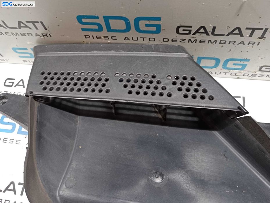 Difuzor Captare Aer Audi A4 B8 2.0 TDI 2008 - 2015 Cod 8K0129618 8K0129618A [M6903]