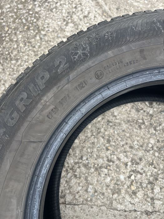 Cauciucuri m+s 215/65/16 Semperit