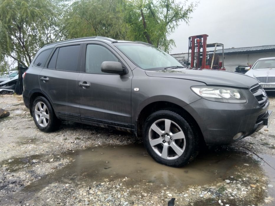 Хюндай Санта фе на части