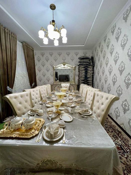 Стол и стул Мебель