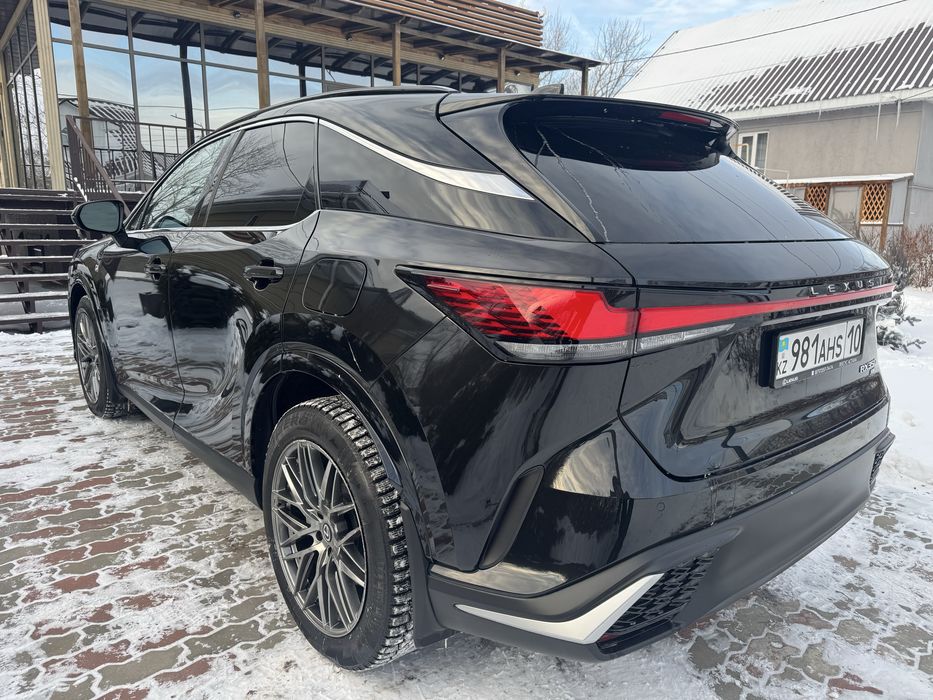 Диски с резиной.