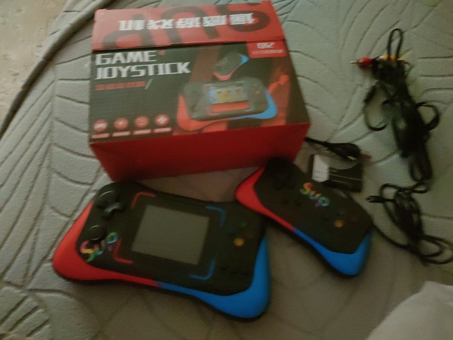 Приставка новая.