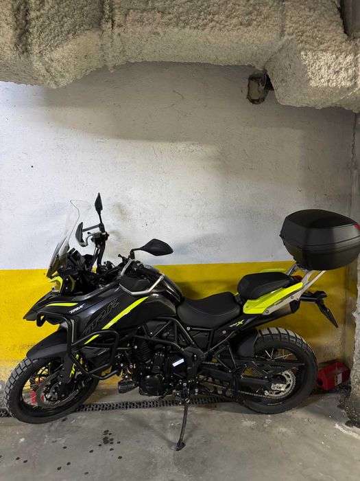 Motocicletă Benelli TRK 702X