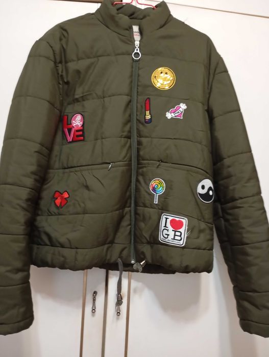 Пролетно –есенно яке с нашивки