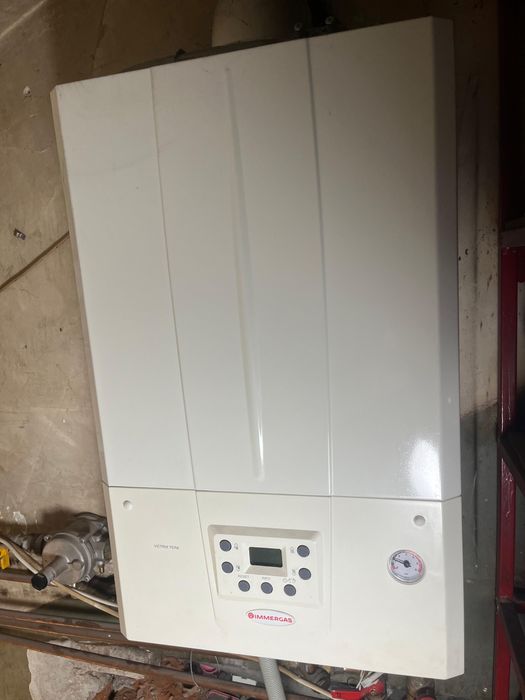 Centrala termica pe gaz IMMERGAS