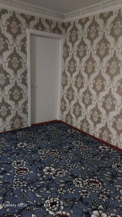 Киргили 24 мактабини олдида 2 хонали уй ижарага берилади