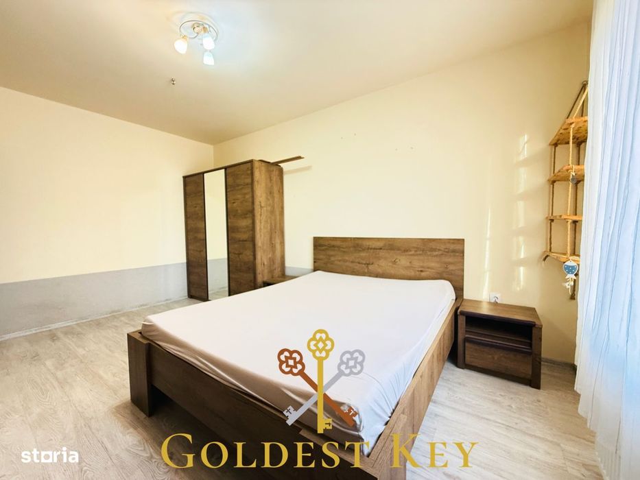 Apartament generos DECOMANDAT cu 2 camere si balcon