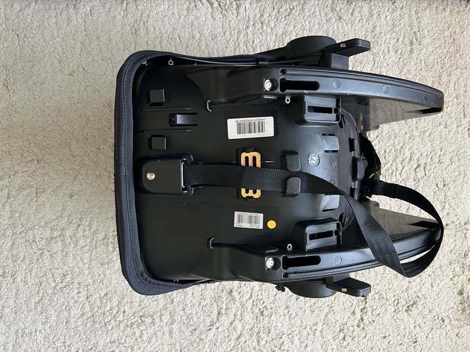 Детско столче Mothercare& Детска раница Ergobaby