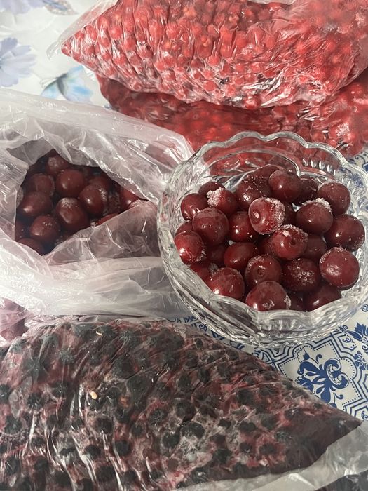 Смородина мороженная дачная