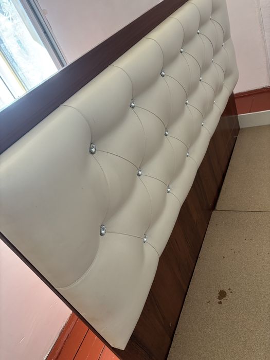 Продам спальный кровать