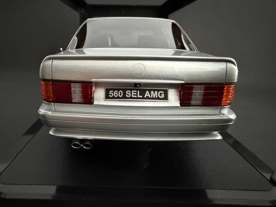 Macheta Mercedes-Benz 560 6.0 SEL AMG 1/18 OTTO