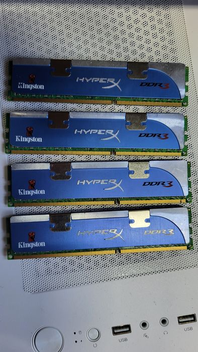 Kit Ram DDR3 1600MHz 4x4 Kingston Hyper X