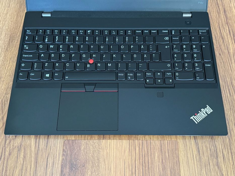 15.6' Touch Xeon W-10855M Lenovo ThinkPad P15V 16GB DDR4/256GB/Nvidia