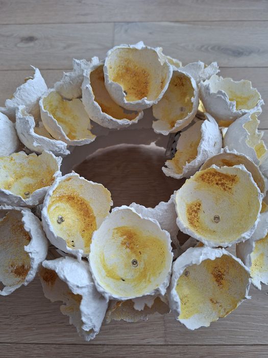 Ръчно изработен венец с LED светлини