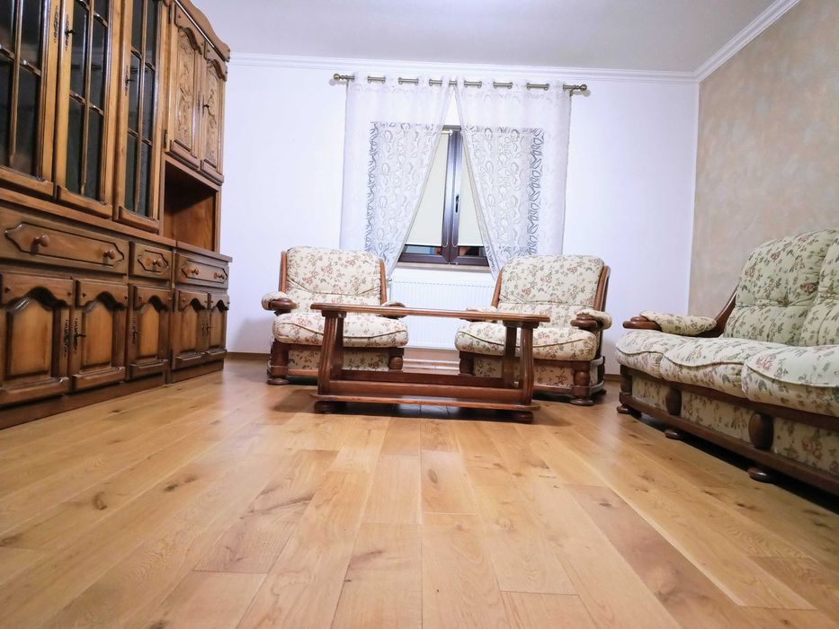 Casa spațioasă de vanzare – Aradul Nou