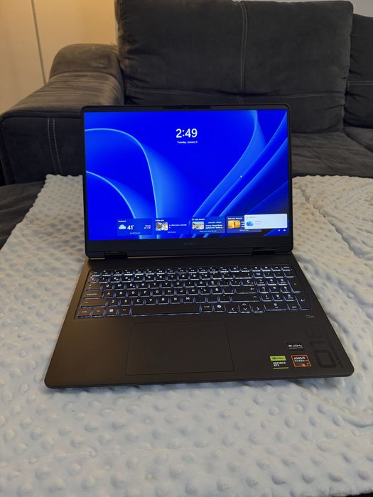 Laptop Gaming HP Omen 16 Ryzen 7 2K 240Hz RTX5060 32GB DDR5