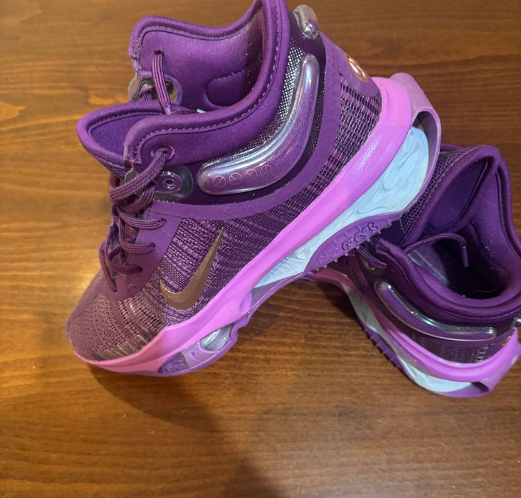 маратонки но найк