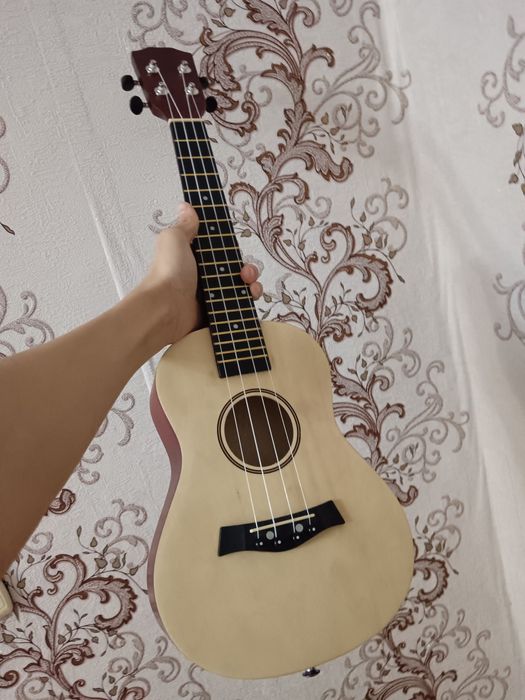 Укулеле Гавайски 15к