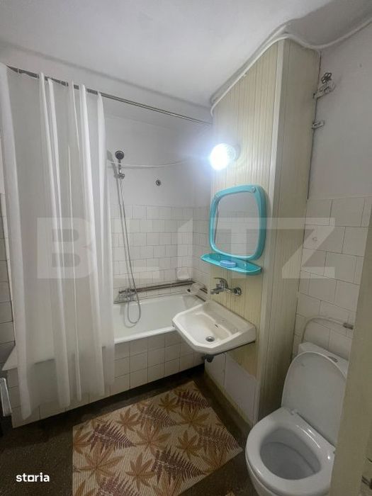 Apartament 4 camere, 83 mp, decomandat, zona Manastur
