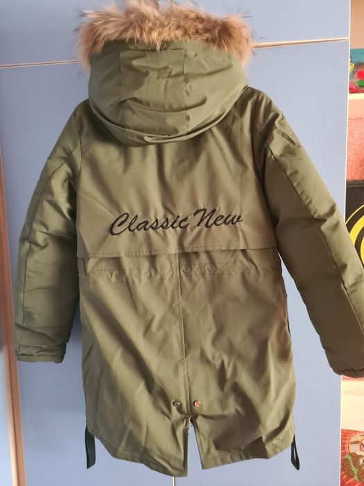 Курта парка  в отличном состоянии на 11 лет