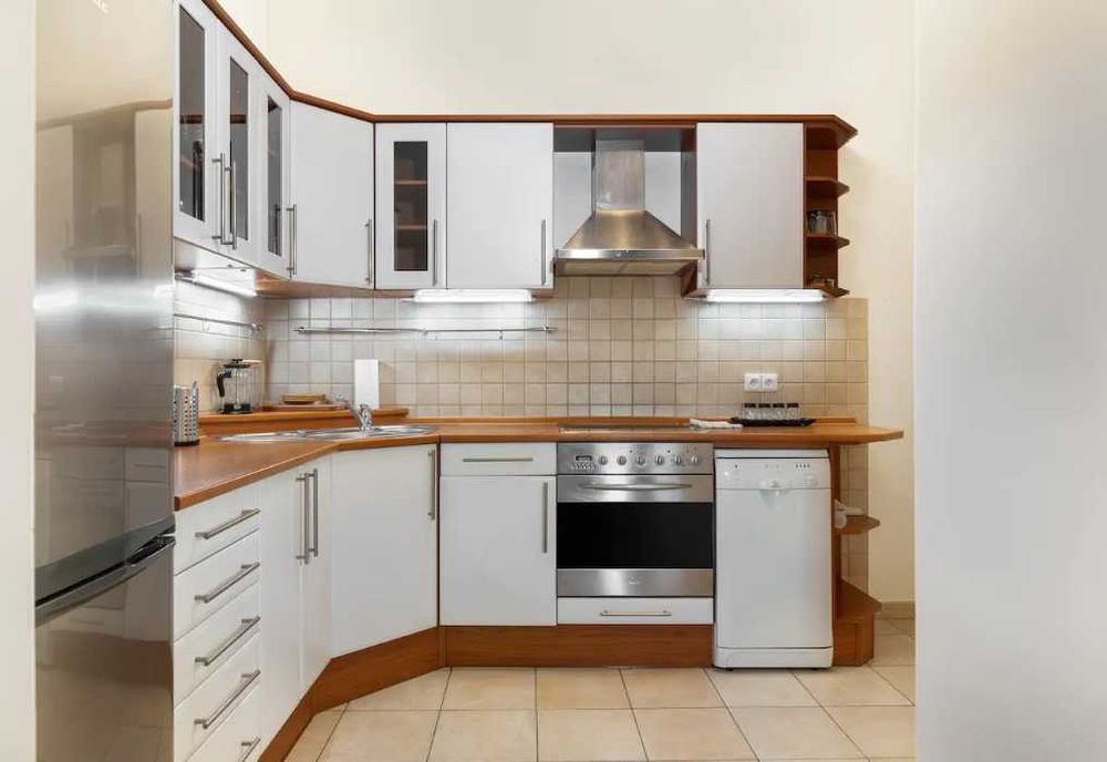 Дава се под наем Двустаен апартамент в Пловдив, Остромила - 57 кв.м за 270.3 € - Снимка #3