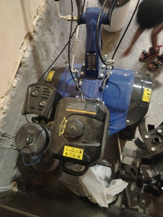Mata blok traaktor