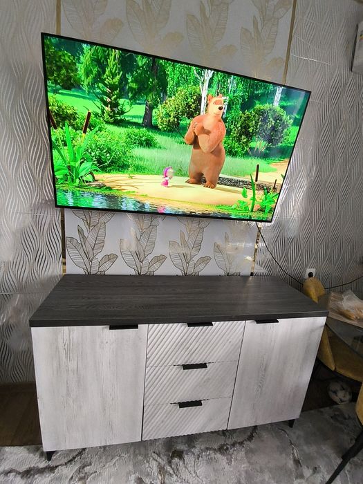 Комод,шкафы,компьютерный стол