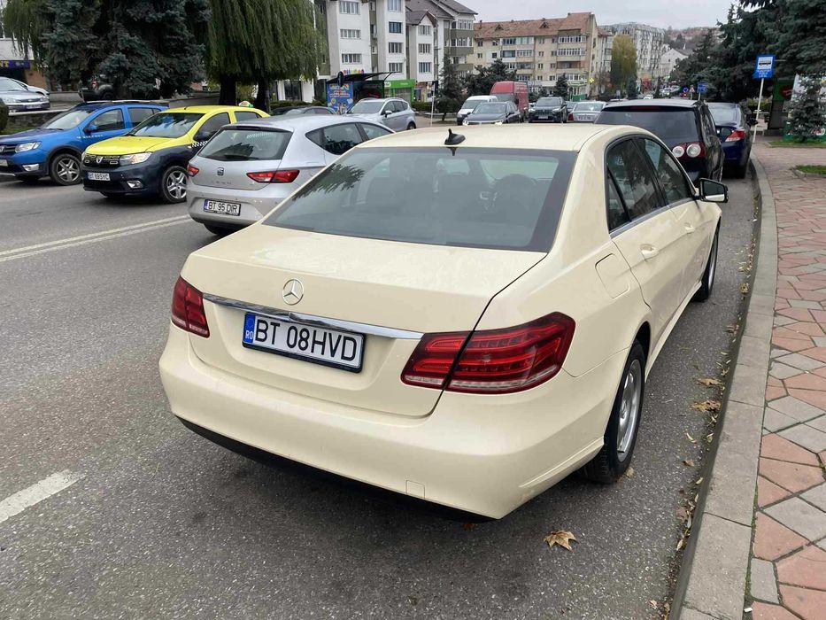 Vand  Mercedes E200 W212