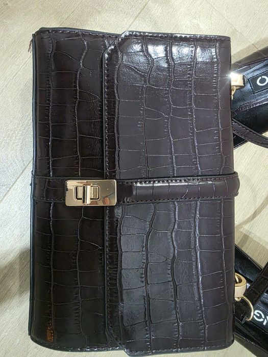 Обувки  MANGO шагрениран ефект